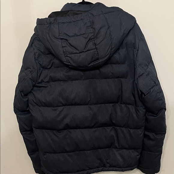 Tommy Hilfiger Men's Black Puffer Jacket - Picture 3 of 4